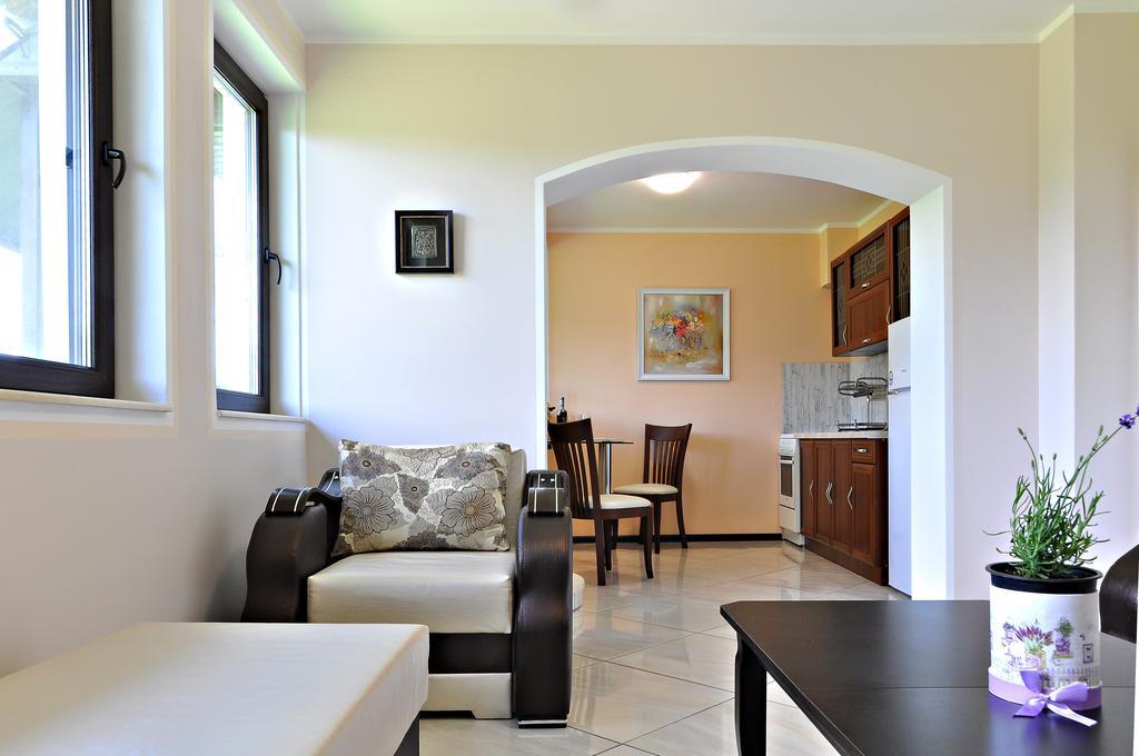 St George Apartment Veliko Turnovo Bagian luar foto
