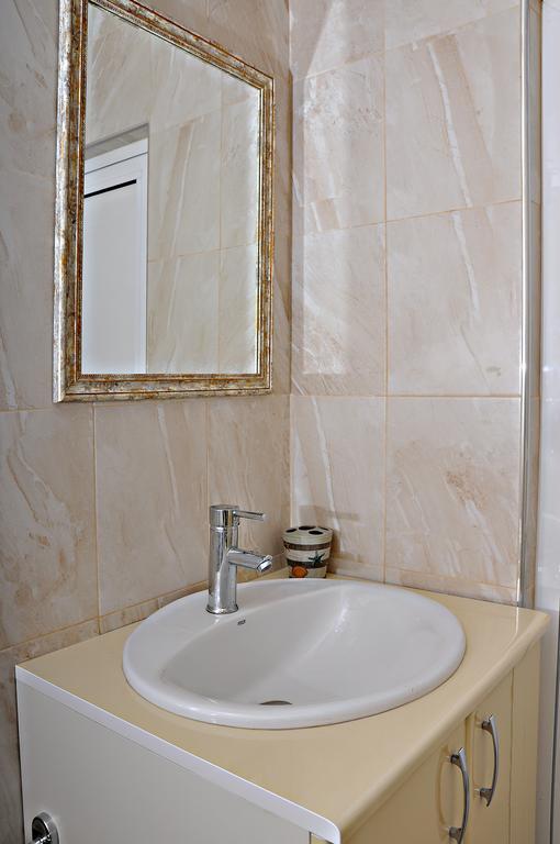St George Apartment Veliko Turnovo Bagian luar foto